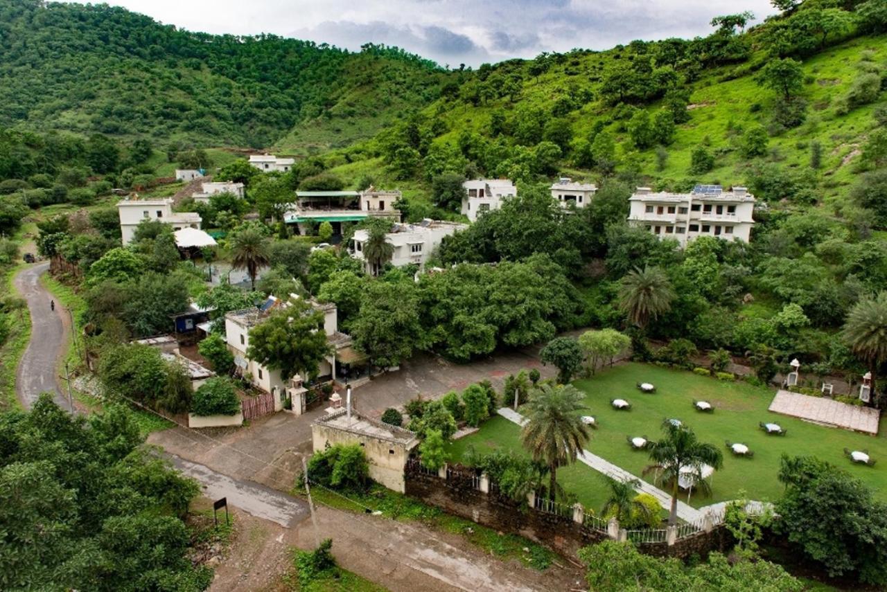 Aaram Baagh - A Luxury Nature Resort Udaipur Extérieur photo